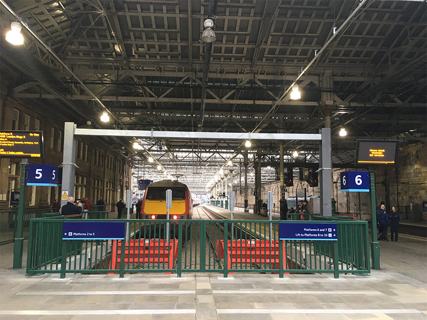 Story deliver new platforms for Edinburgh Waverley