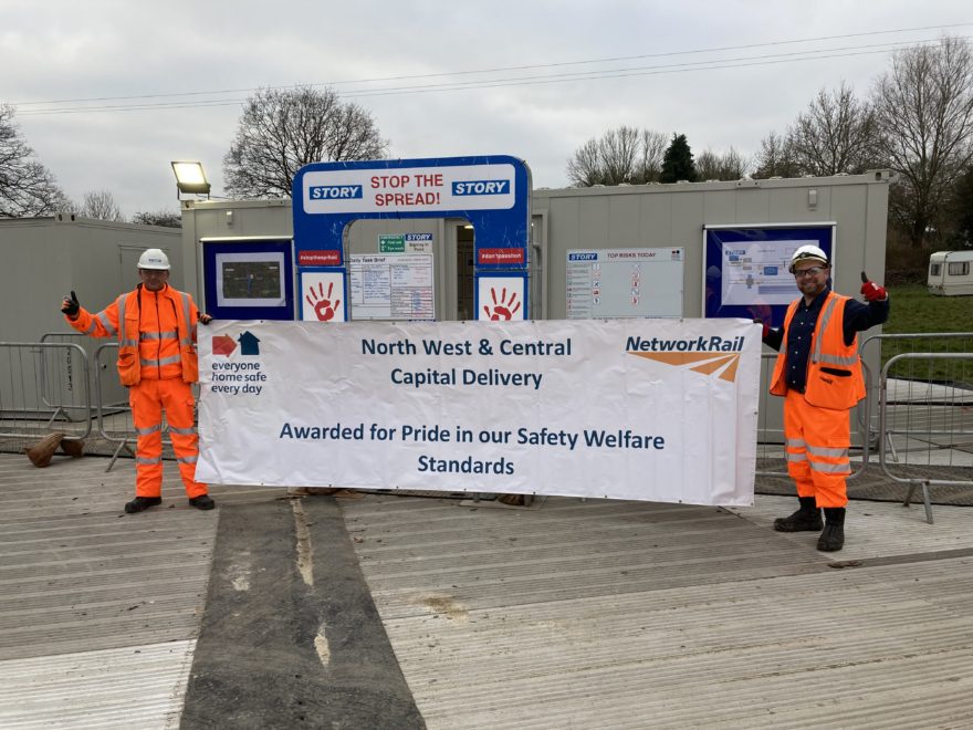 Network Rail safety banner awarded to Stratford Upon Avon Canal site
